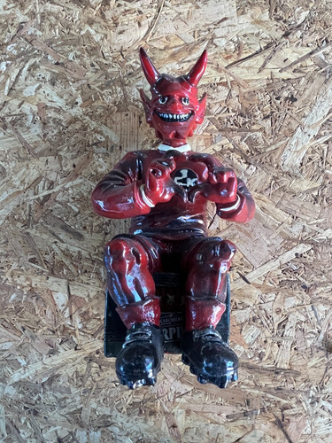 Karlsberg werbefigur roter - karlsberg,